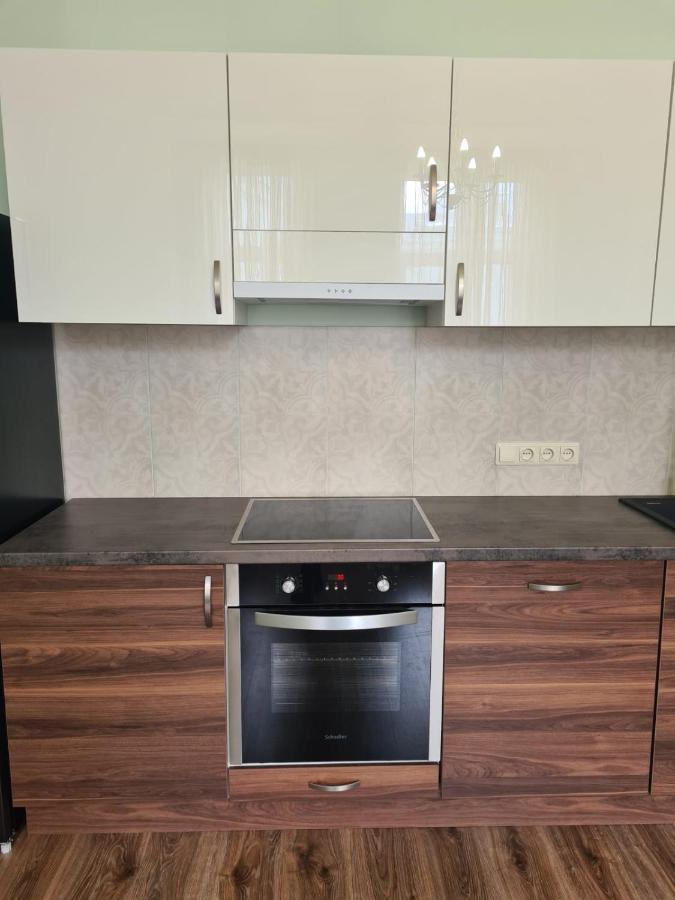 Huoneisto Art Deco One-bedroom In Library House With Free 5g Wifi *