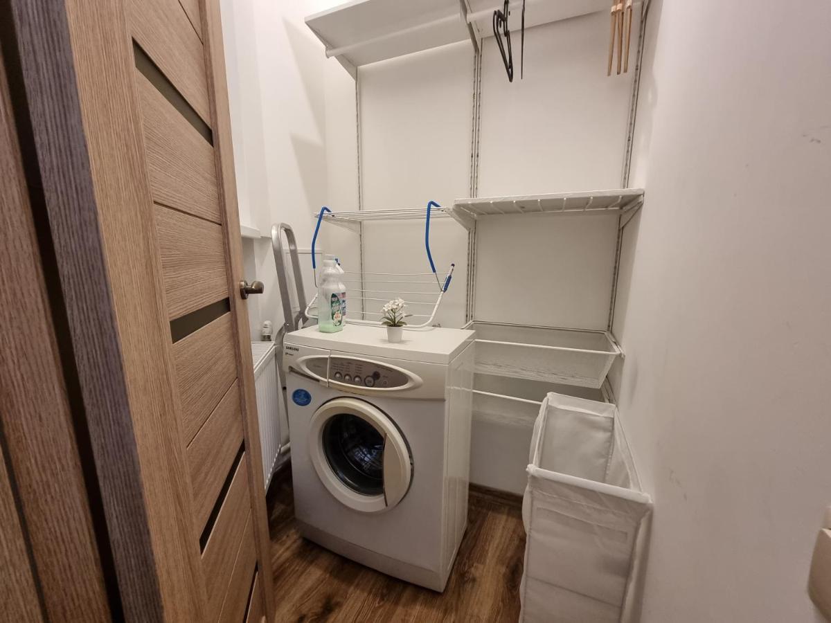 Art Deco One-bedroom In Library House With Free 5g Wifi Huoneisto *